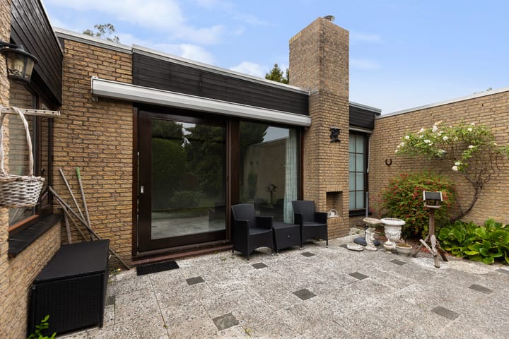 Tussenwoning te koop: Talmaplantsoen 26, Zwijndrecht