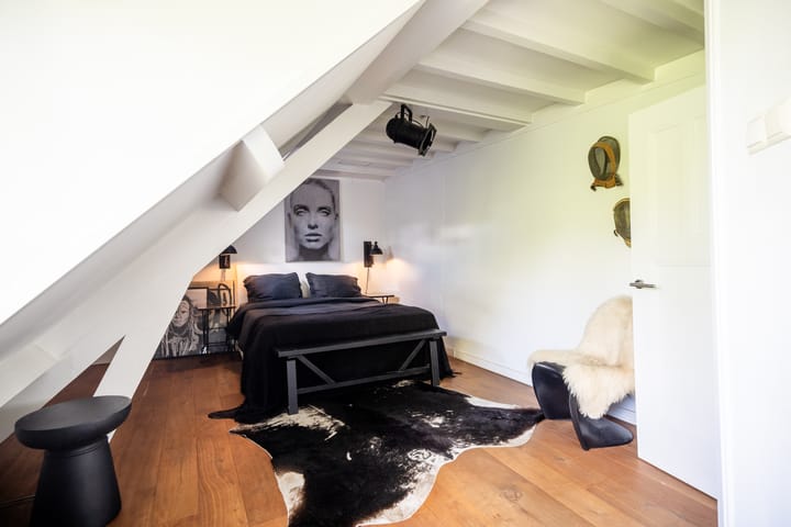 Tussenwoning te koop: Torenlaan 26A, Laren (Nh)