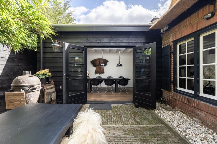 Tussenwoning te koop: Torenlaan 26A, Laren (Nh)