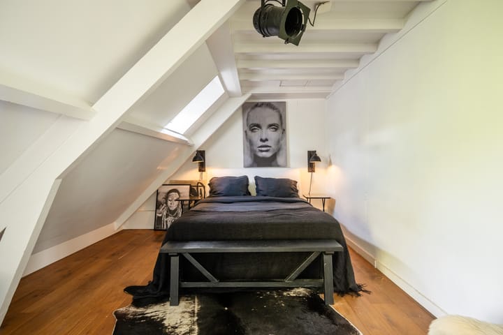Tussenwoning te koop: Torenlaan 26A, Laren (Nh)