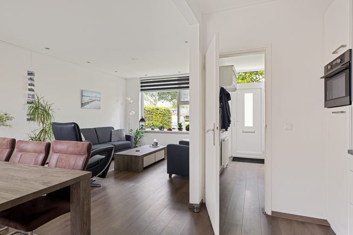 Hoekwoning te koop: Prof. Holwardastrjitte 55, Holwert