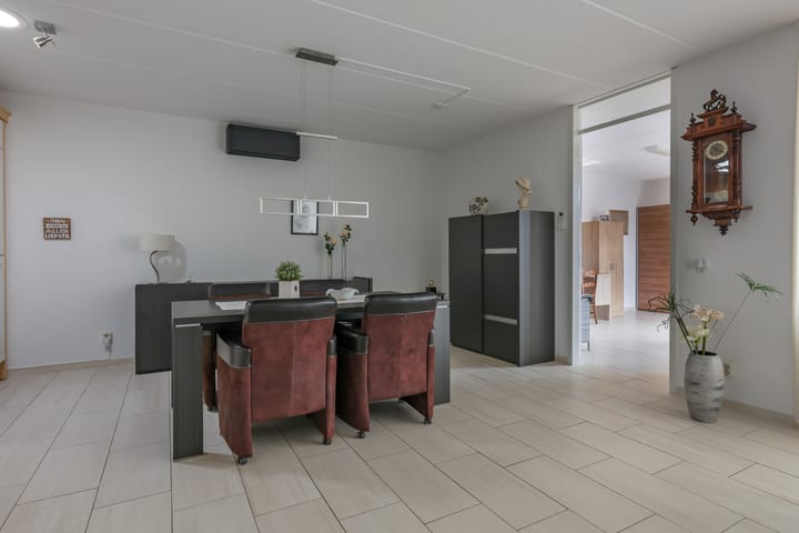 Tussenwoning te koop: Michelisstraat 24, Kerkrade
