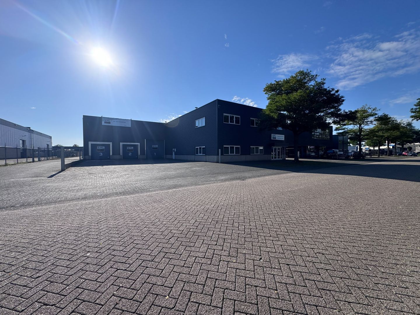 Bekijk foto 4 van Madame Curieweg 12