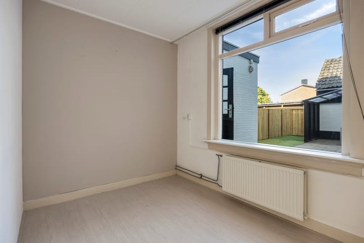 Foto 4 van Kanaalstraat 26