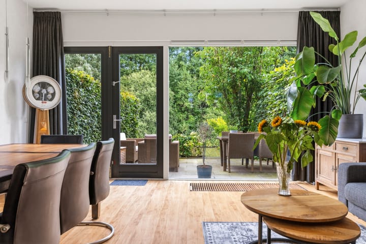 Tussenwoning te koop: Simon Vestdijksingel 54, Arnhem