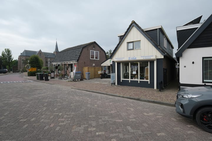Appartement te koop: Dorpsstraat 49, Tuitjenhorn