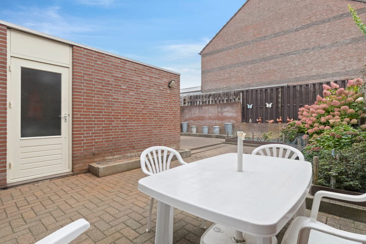 Tussenwoning te koop: Sijzenhof 30, Elsloo (Li)