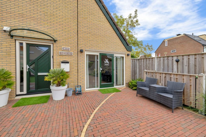 Hoekwoning te koop: Kokkel 19, Hellevoetsluis