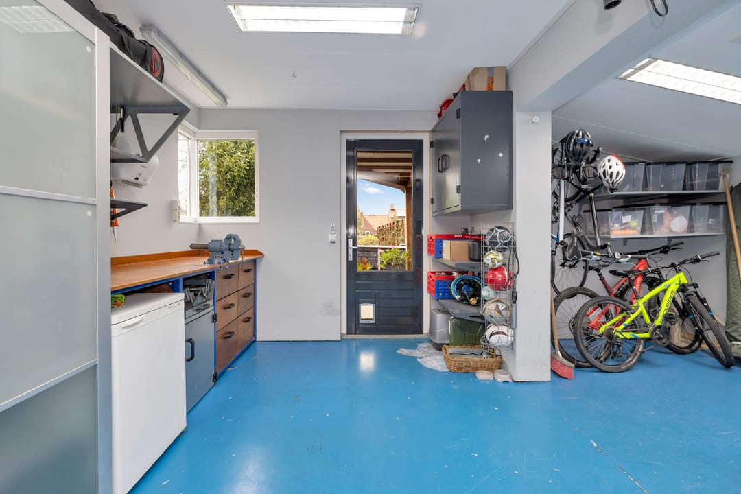 Photo 22 of Irissenstraat 31