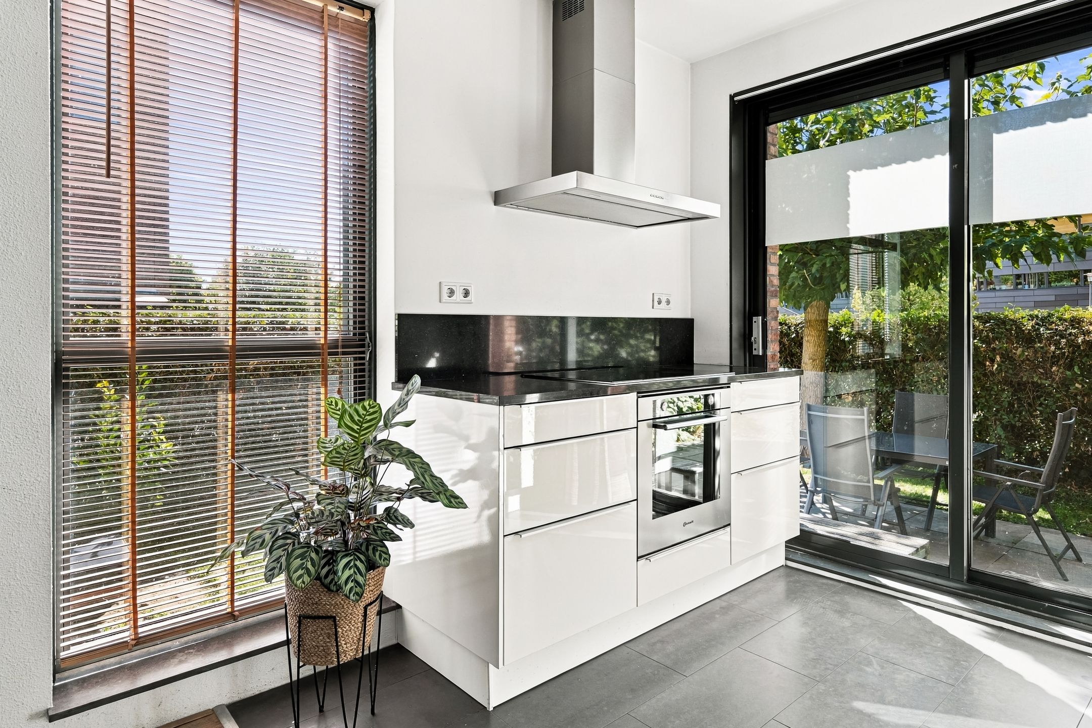 Photo 9 of Pijlpuntstraat 42