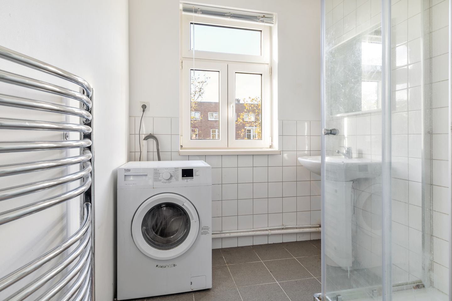 Foto 10 van Strevelsweg 135-B