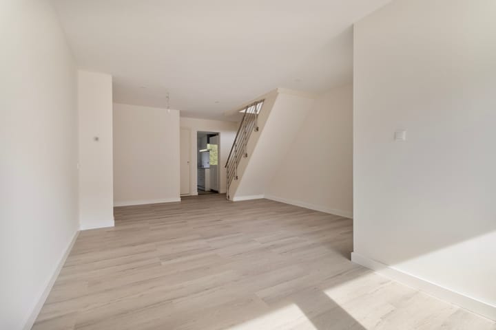Tussenwoning te koop: Apollostraat 3, Roermond