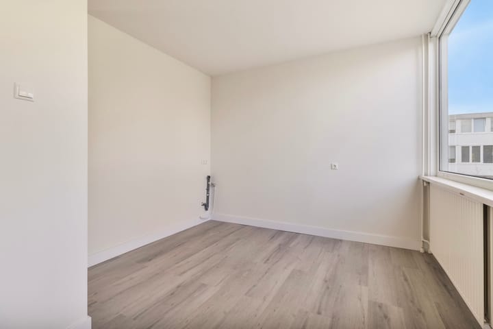 Tussenwoning te koop: Apollostraat 3, Roermond