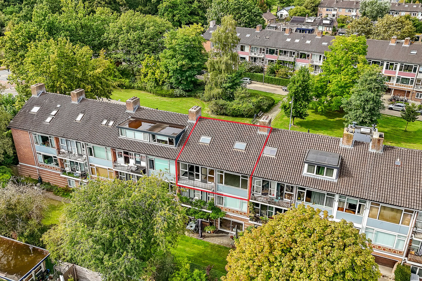 Photo 34 of Ringweg-Randenbroek 100-C