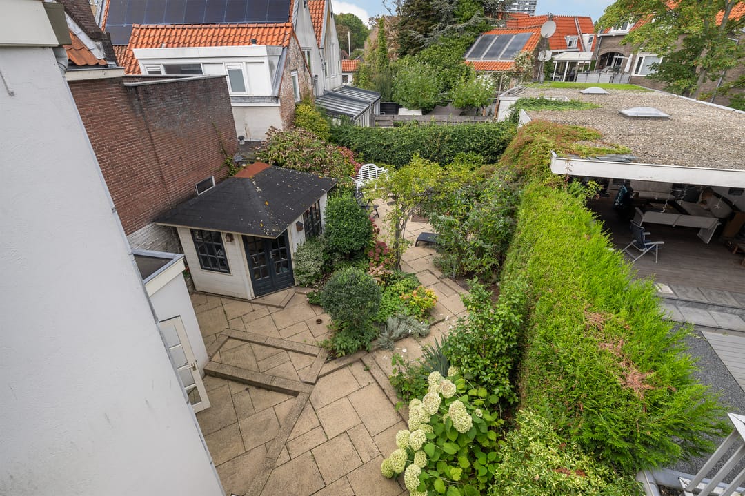 Photo 37 of Veerstraat 7