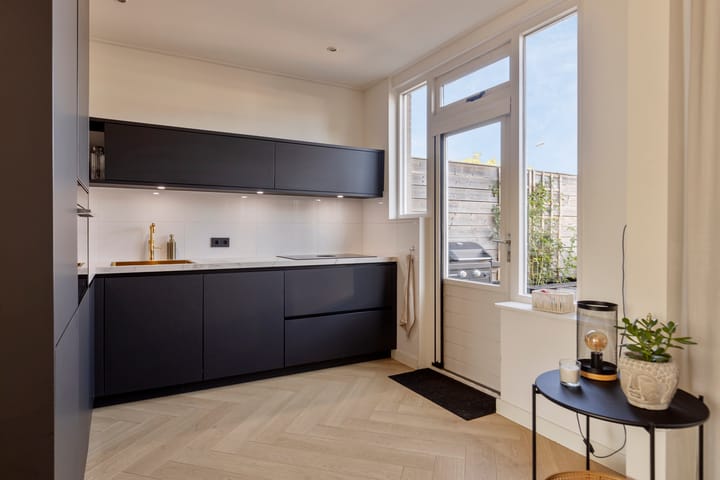 Tussenwoning te koop: Generaal Meijerstraat 27, Axel