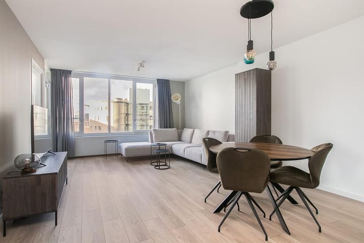 Appartement te huur: Omval 347, Amsterdam