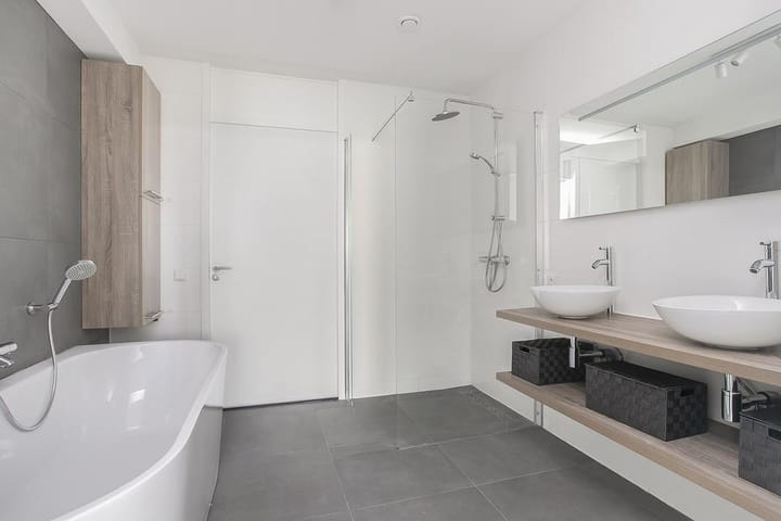 Appartement te huur: Omval 347, Amsterdam