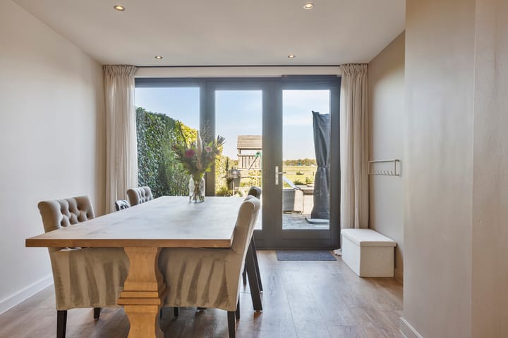 Twee-onder-één-kap te koop: Tarwestraat 43, Ridderkerk