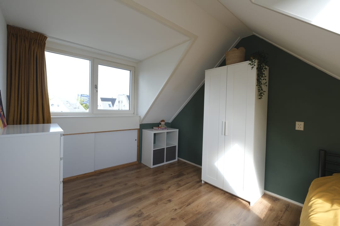 Photo 23 of Moerbeeklaan 9