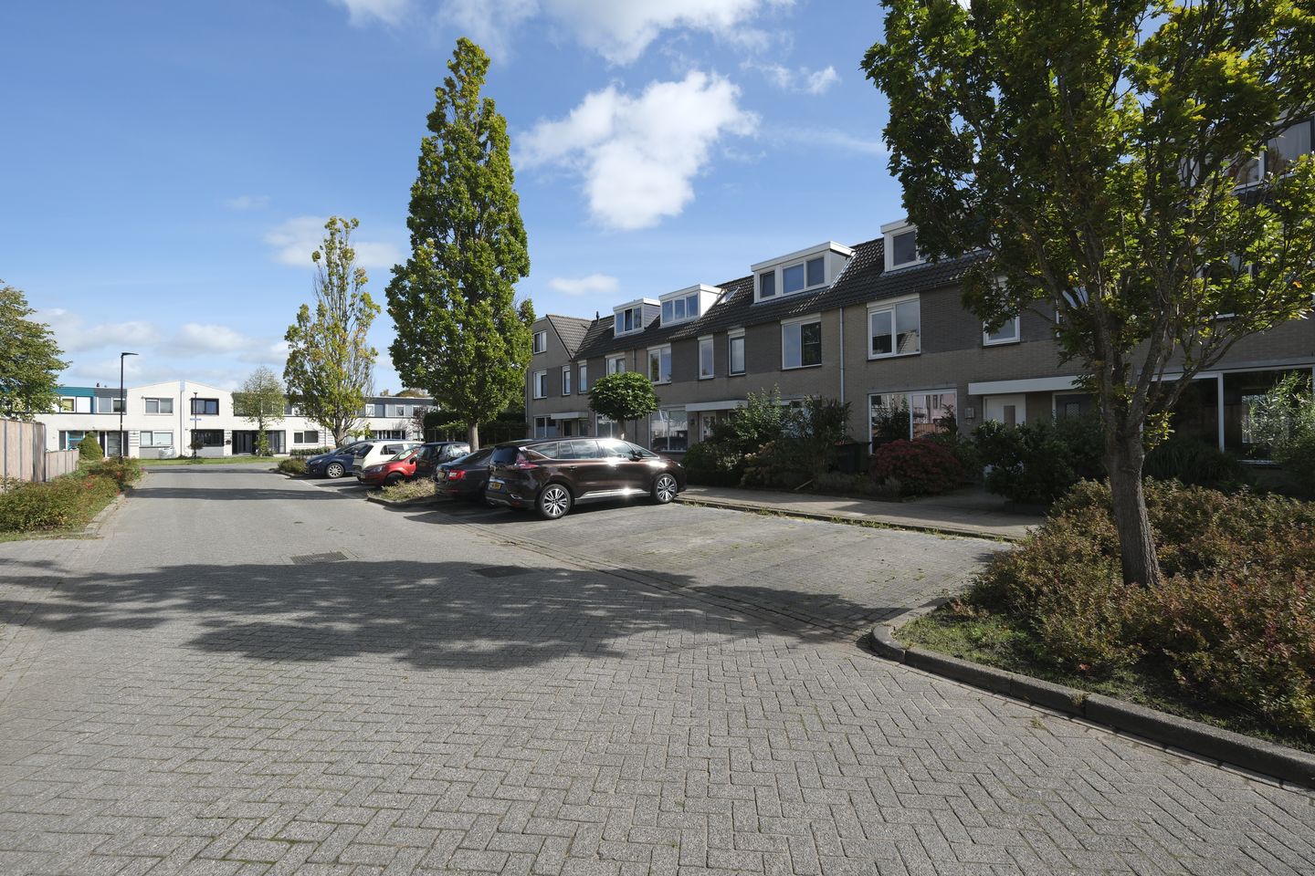 Photo 35 of Moerbeeklaan 9