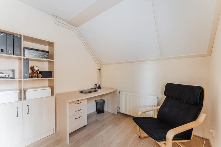 Tussenwoning te koop: Wethouder Rikkerslaan 17, Ermelo
