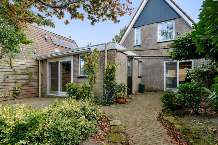 Hoekwoning te koop: De Weech 16, Luxwoude