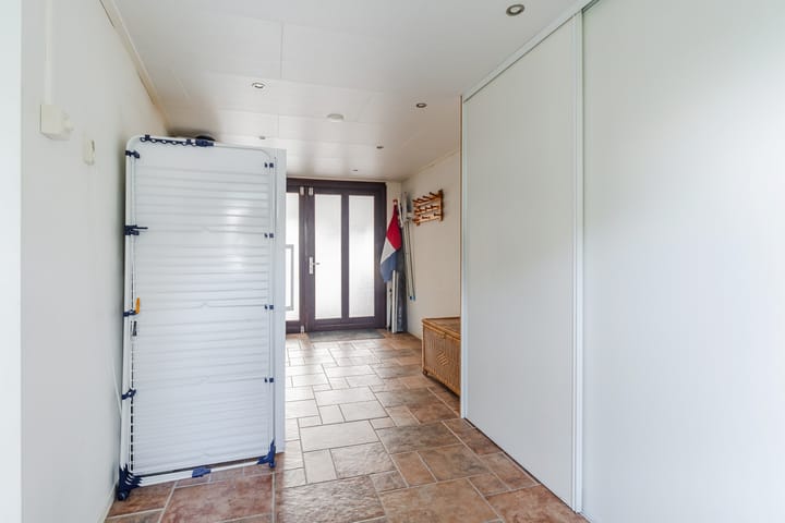 Tussenwoning te koop: Wethouder Rikkerslaan 17, Ermelo