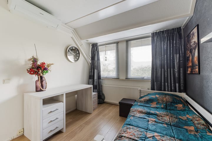 Tussenwoning te koop: Wethouder Rikkerslaan 17, Ermelo
