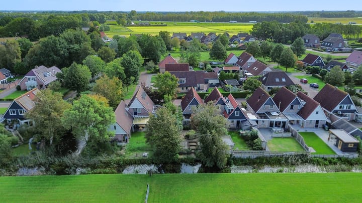 Hoekwoning te koop: De Weech 16, Luxwoude