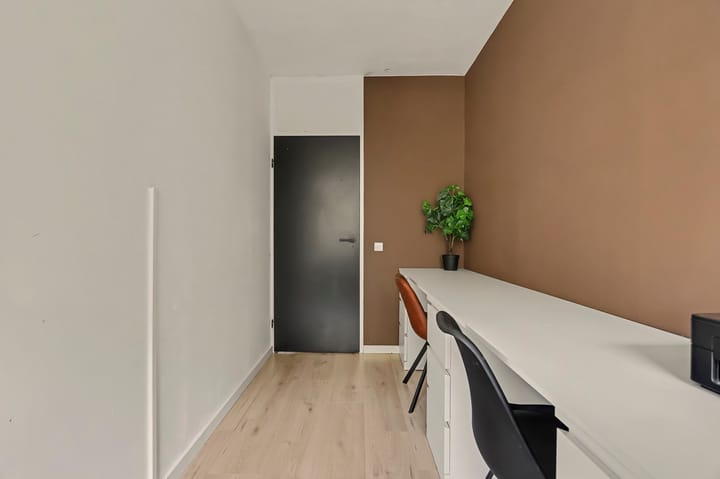 Appartement te koop: Robert Kochplaats 227, Rotterdam