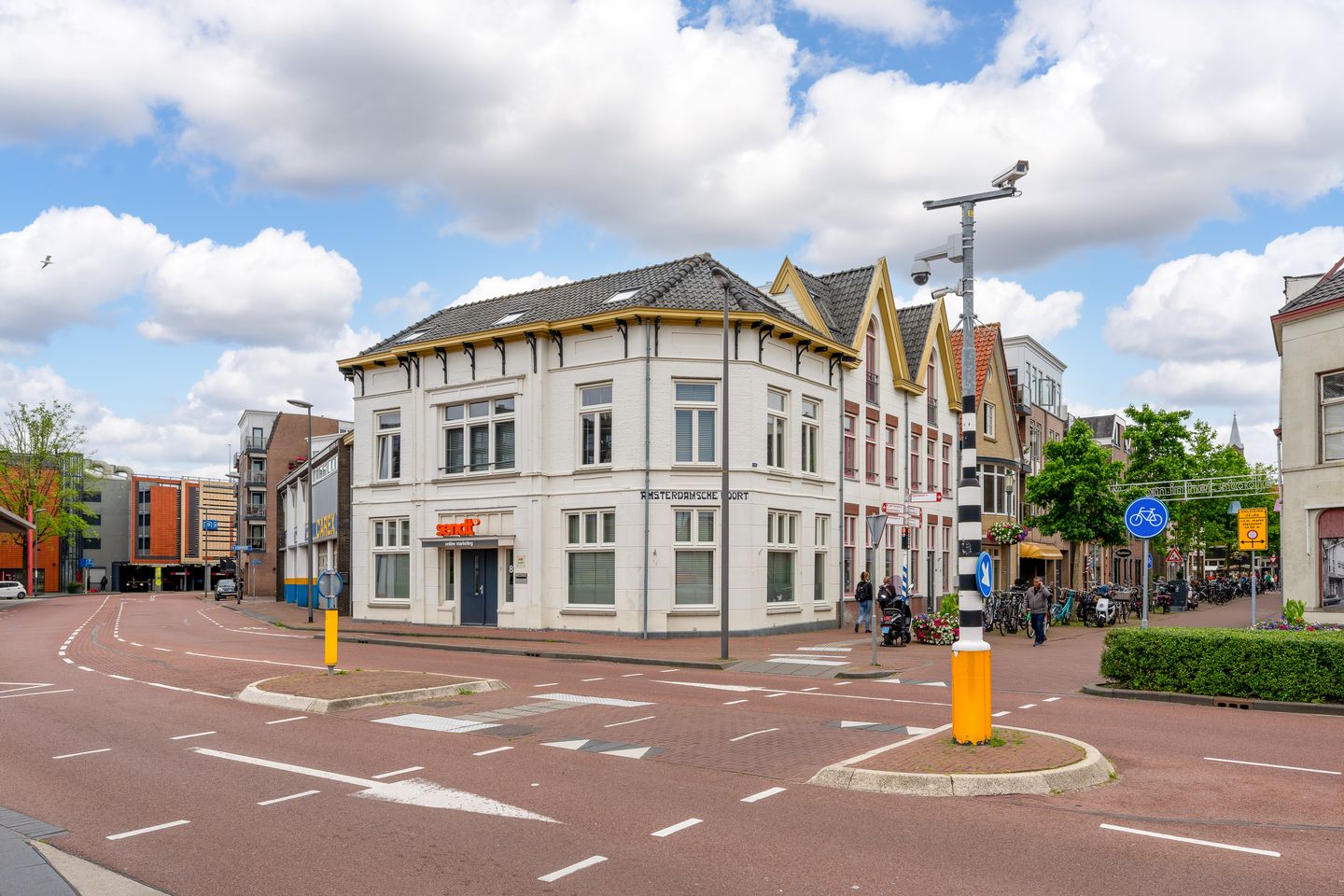 Bekijk foto 4 van Tramplein 8