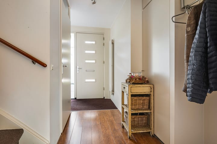 Hoekwoning te koop: Regenboog 105, Elst (Ge)