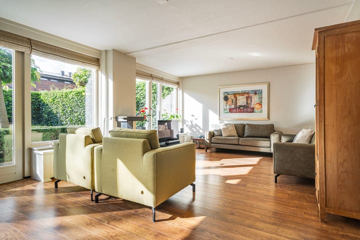 Hoekwoning te koop: Regenboog 105, Elst (Ge)