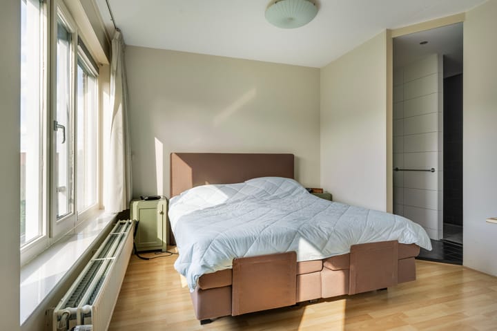 Hoekwoning te koop: Regenboog 105, Elst (Ge)