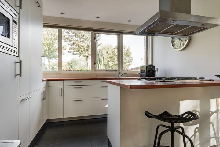 Hoekwoning te koop: Regenboog 105, Elst (Ge)