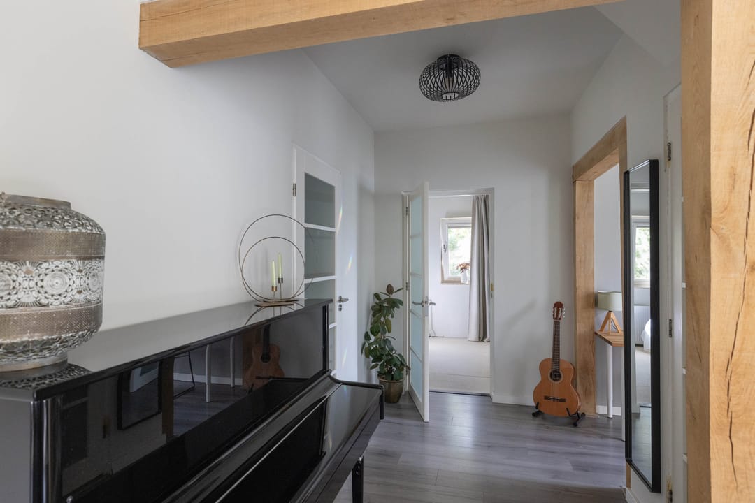 Photo 11 of van Alphenstraat 11