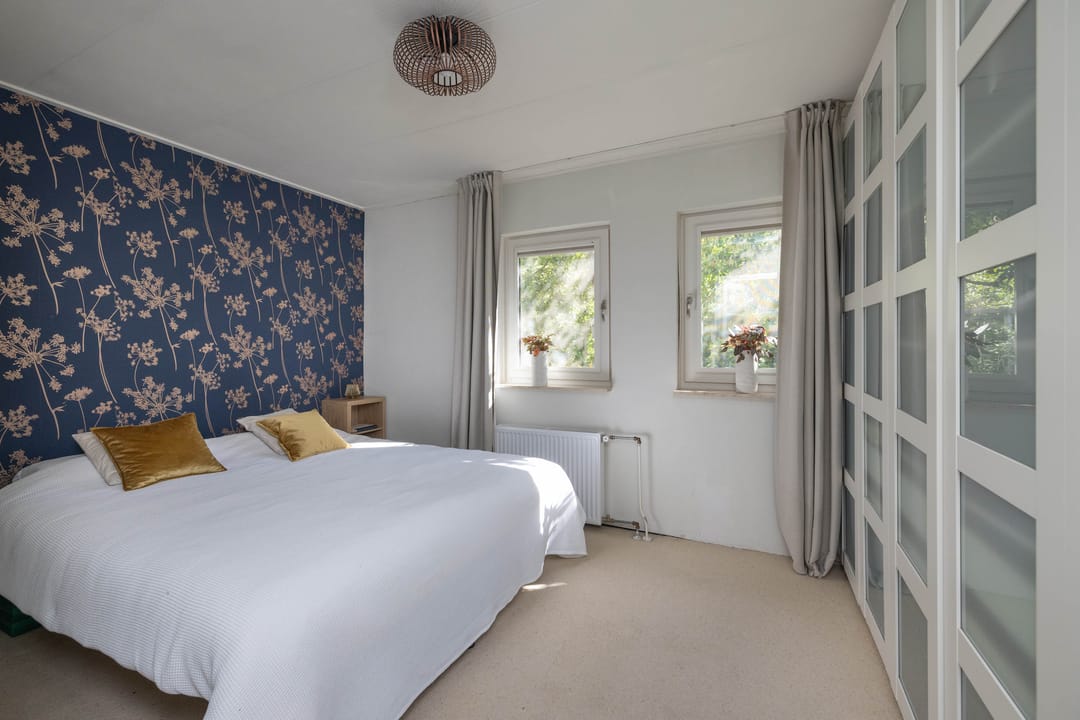 Photo 13 of van Alphenstraat 11