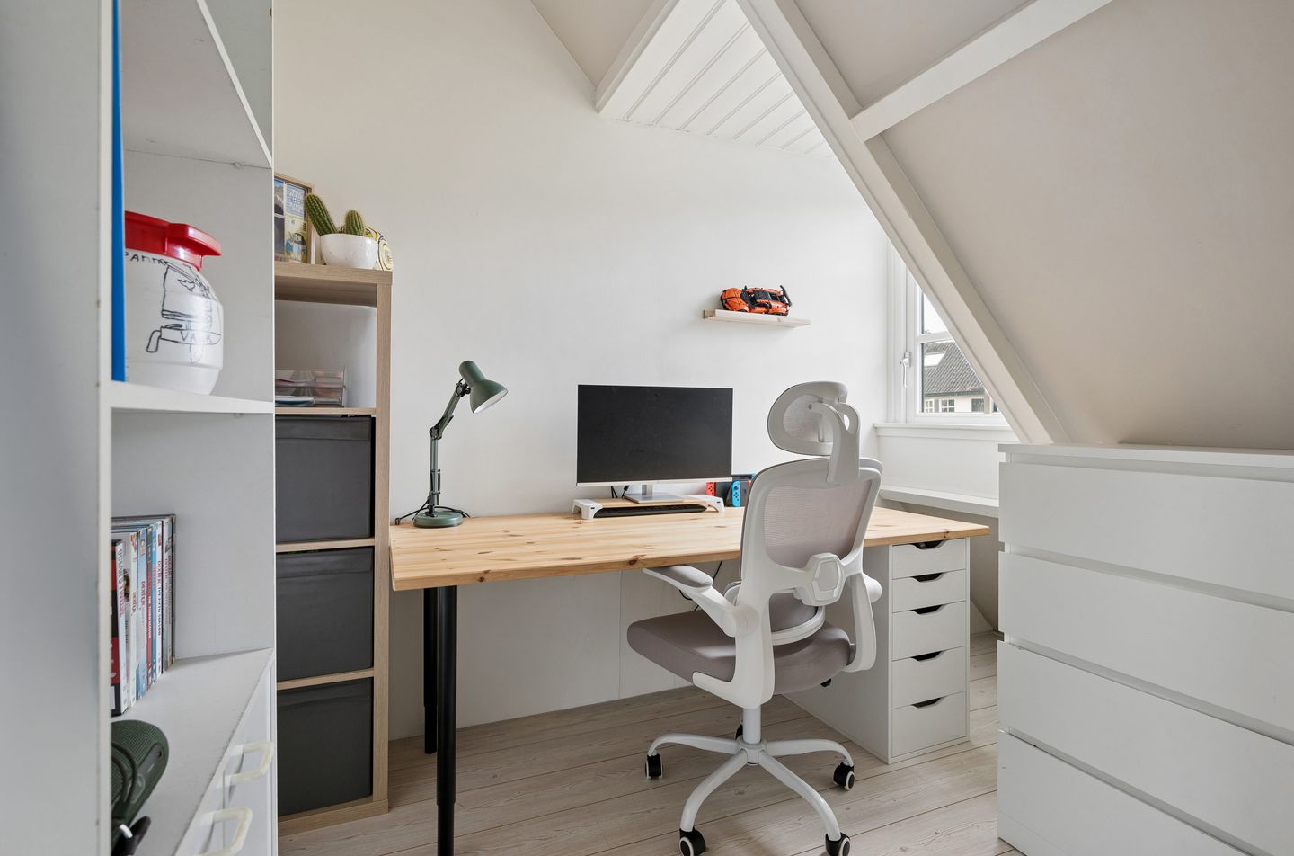 Foto 44 van Prins Alexanderlaan 8