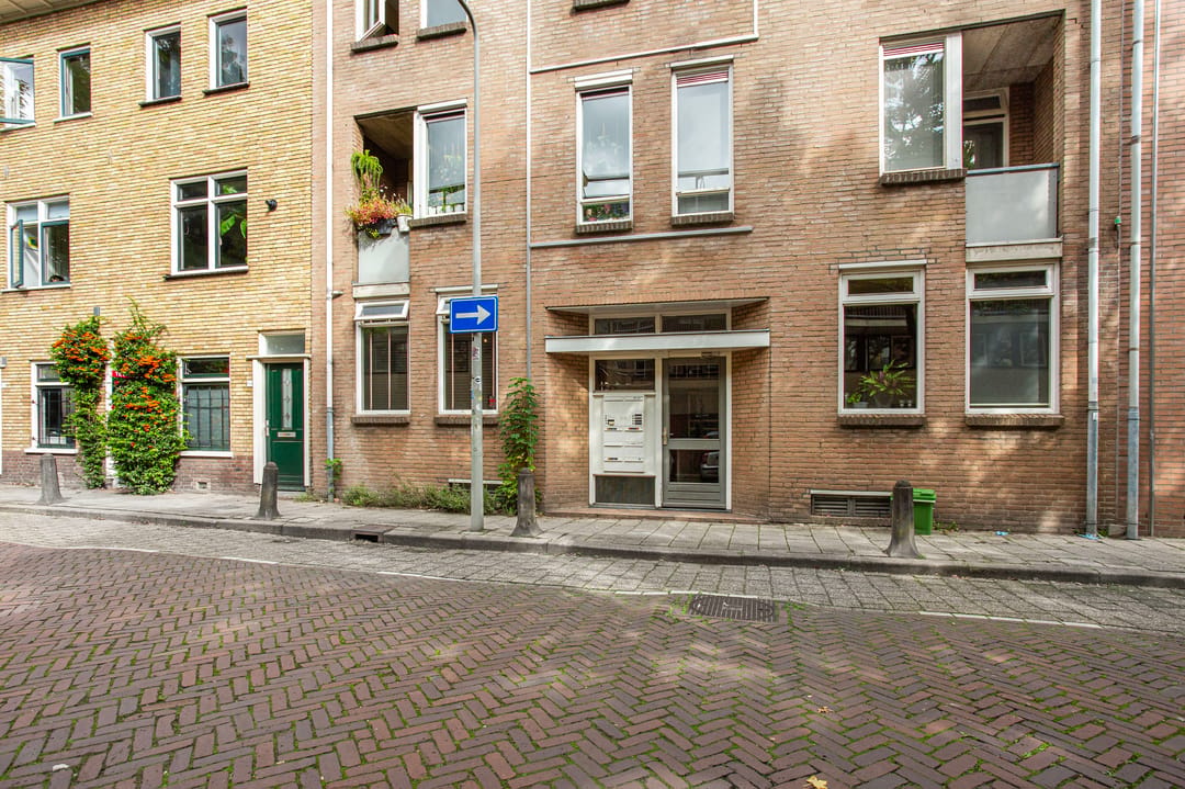 Photo 22 of Singelstraat 17