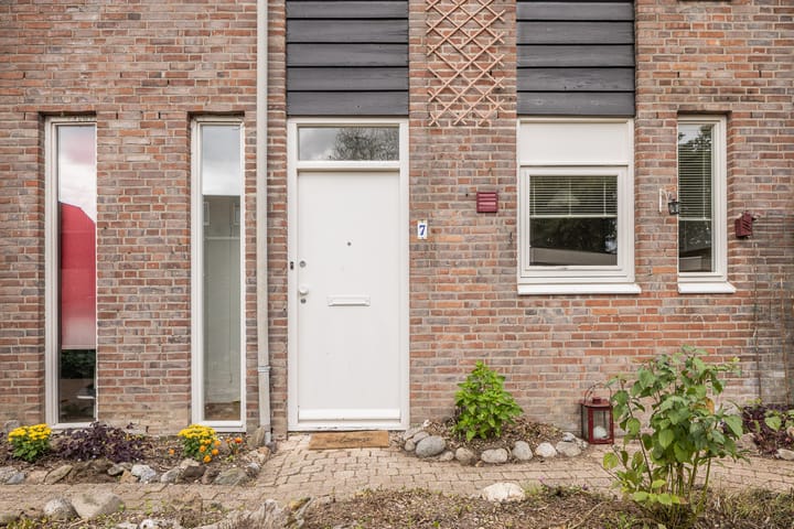 Tussenwoning te koop: Postmeesterwei 7, Arnhem