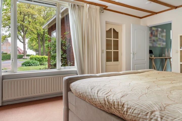 Vrijstaande woning te koop: Dorpsstraat 1, Haule
