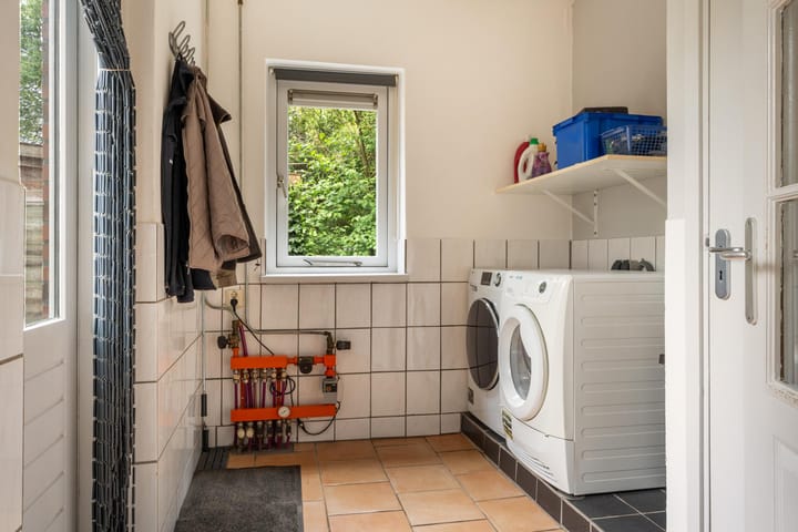 Vrijstaande woning te koop: Dorpsstraat 1, Haule