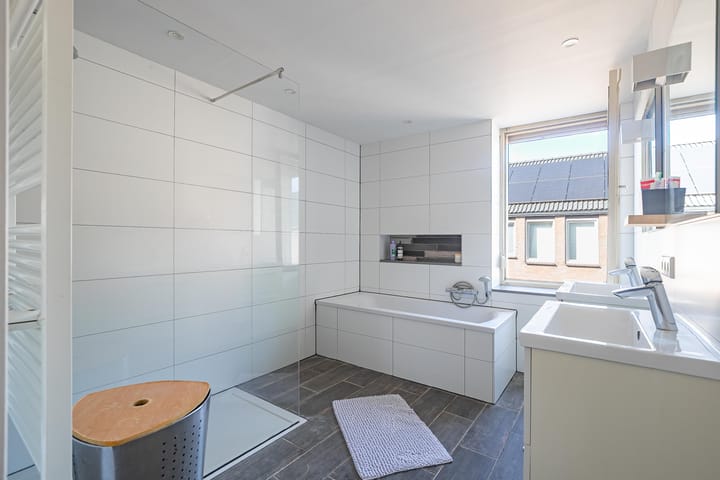 Tussenwoning te koop: Ramershaag 40, Maastricht