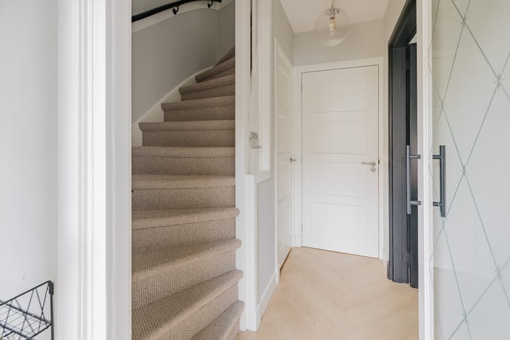 Tussenwoning te koop: Leliestraat 7, Lisse