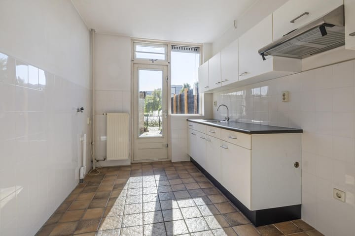 Tussenwoning te koop: Lutherhof 36, Hilversum