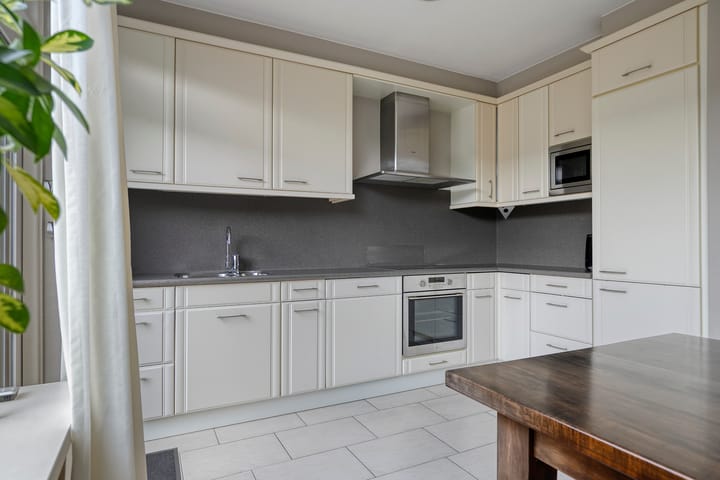 Tussenwoning te koop: Lissenmeent 32, Hilversum
