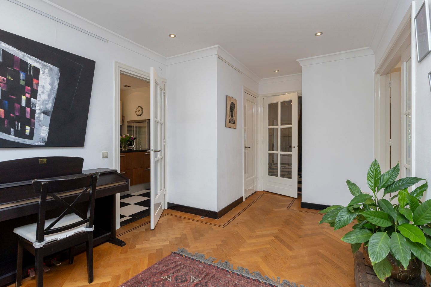 Photo 34 of Kerklaan 10-A