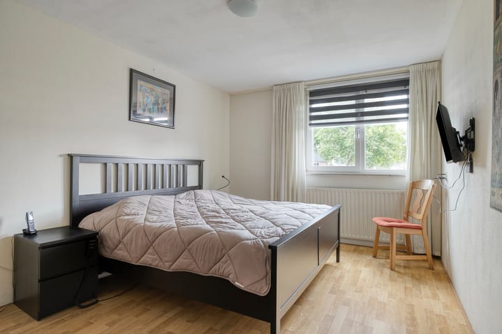 Tussenwoning te koop: Lissenmeent 32, Hilversum