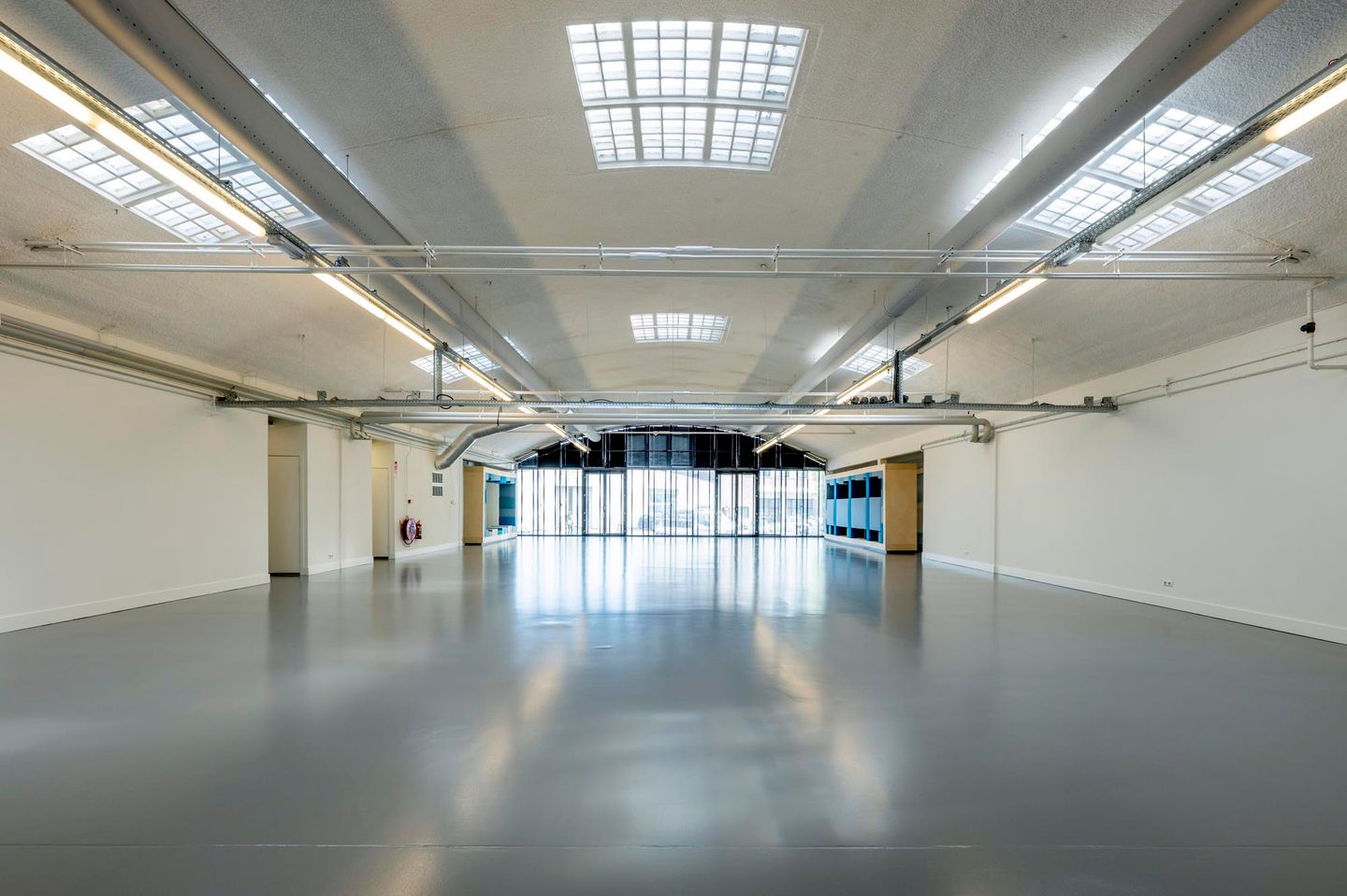 View photo 5 of Willem Fenengastraat 2-4